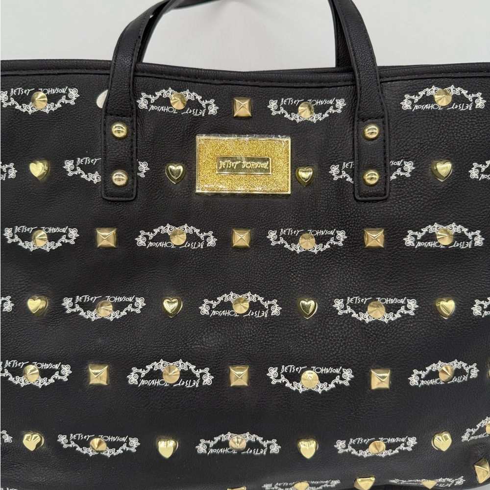Large Betsey Johnson studded bag - Picture 5 of 9